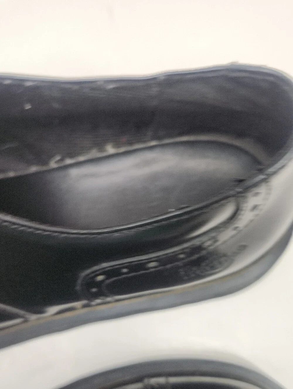 Vintage Dr. Martens Men's Black Lace-Up Platform Shoes Size 7M 9W